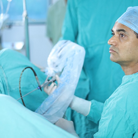Top Laparoscopic ureterolithotomy Surgeons Meerut